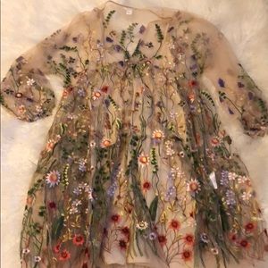 H&M beautiful embroidered dress size M/L